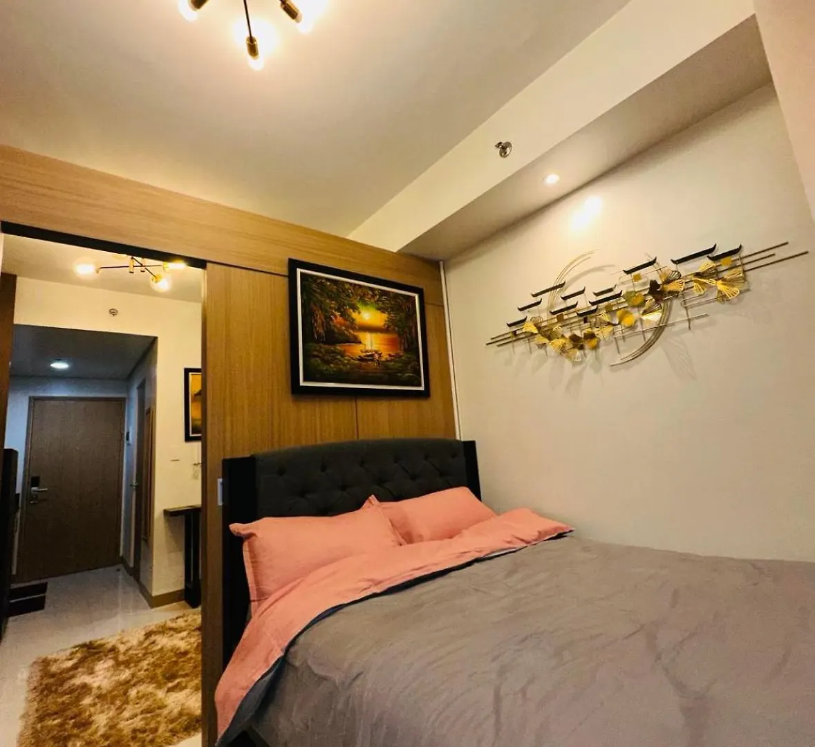 Arq Staycation - Red Residences Makati Manila